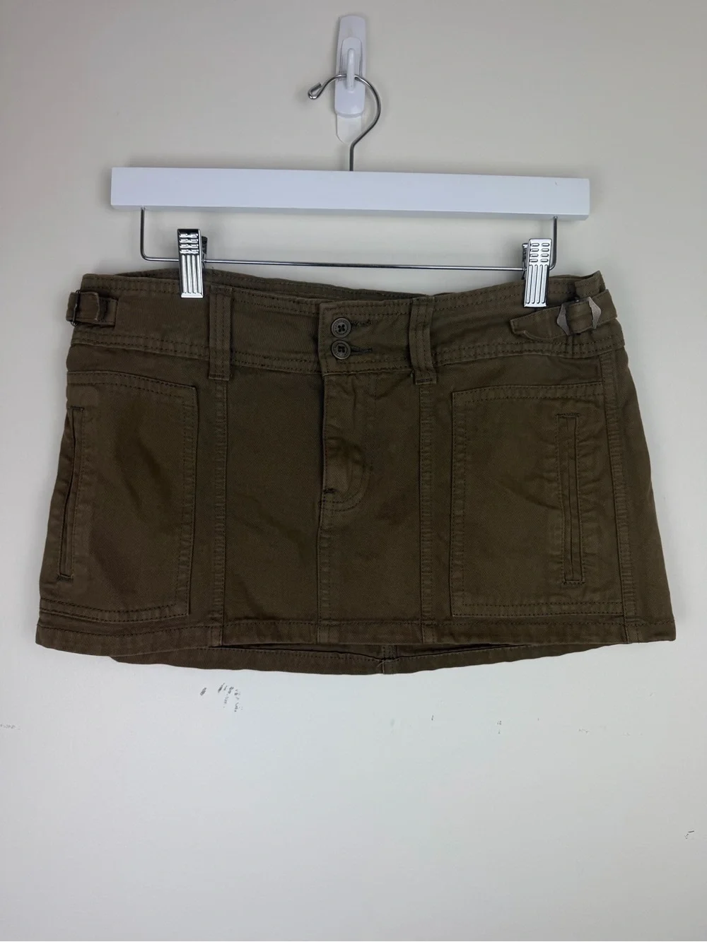 Brandy Melville olive green